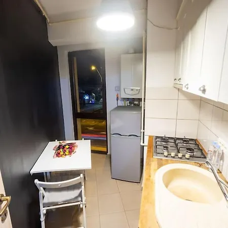 Modern Vibe In The Center דירה בוקרשט